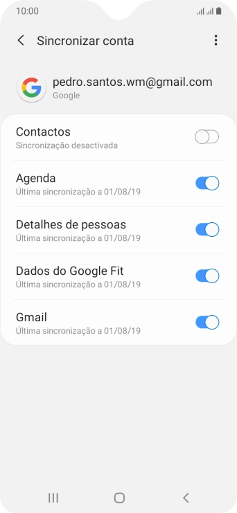 Prima o indicador junto a 
