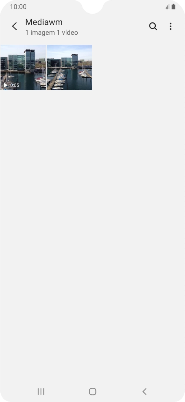 Prima durante um momento uma imagem ou um clipe de vídeo.