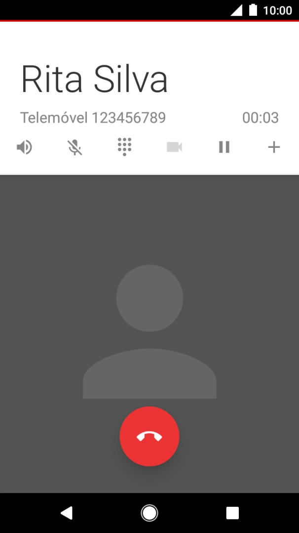 Prima o ícone para terminar a chamada.