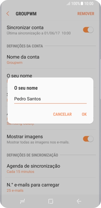 Introduza o nome de remetente e prima OK.
