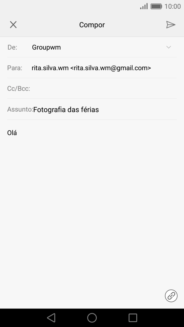 Prima o ícone de anexo.