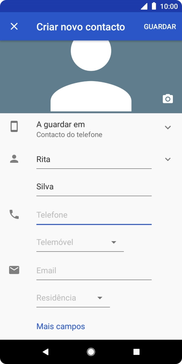 Prima Telefone e introduza o número de telefone.