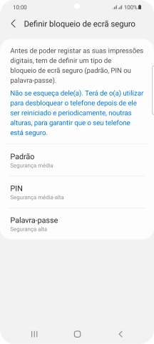 Prima o código de bloqueio do telefone pretendido e siga as indicações no ecrã para estabelecer um código de bloqueio adicional.