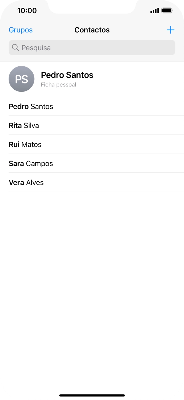 Prima o ícone de novo contacto.