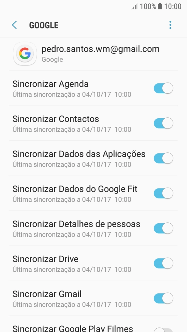 Prima a tecla de início para terminar e voltar ao ecrã inicial.