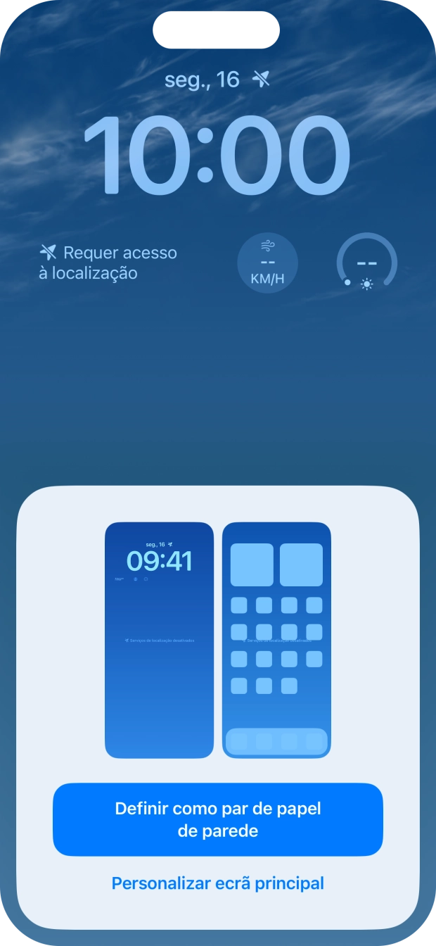 Se pretender utilizar o mesmo esquema de cores para o ecrã principal, prima Definir como par de papel de parede.