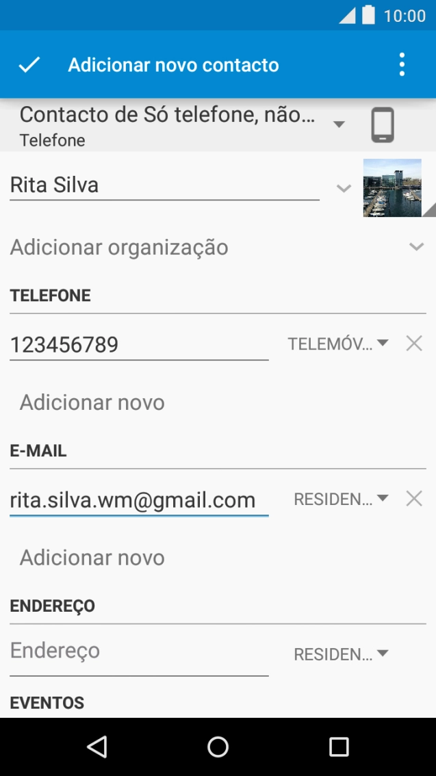 Prima a lista suspensa junto do endereço de e-mail.