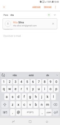 Prima o contacto pretendido.