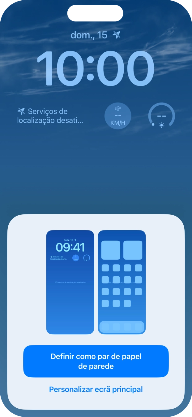 Se pretender utilizar o mesmo esquema de cores para o ecrã principal, prima Definir como par de papel de parede.
