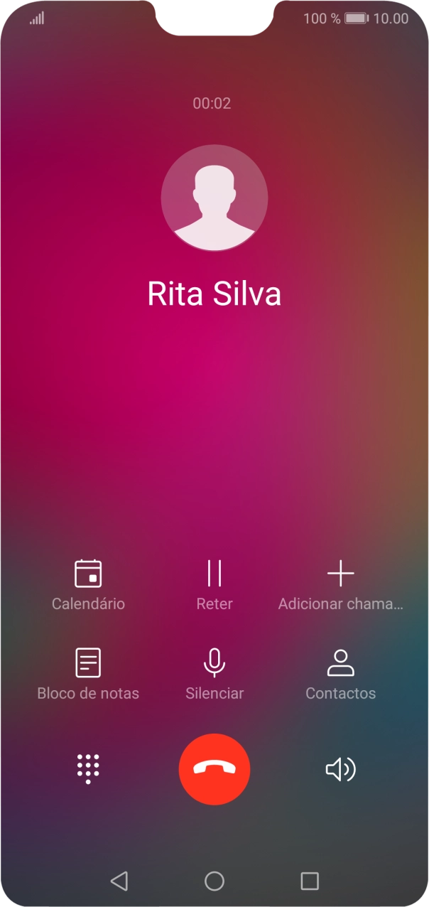 Prima o ícone para terminar a chamada.