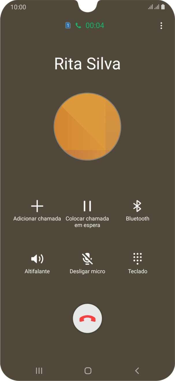 Prima o ícone para terminar a chamada.