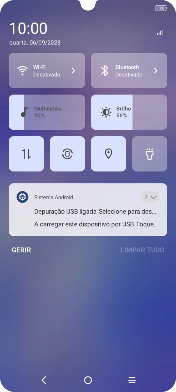 Prima a lista suspensa.
