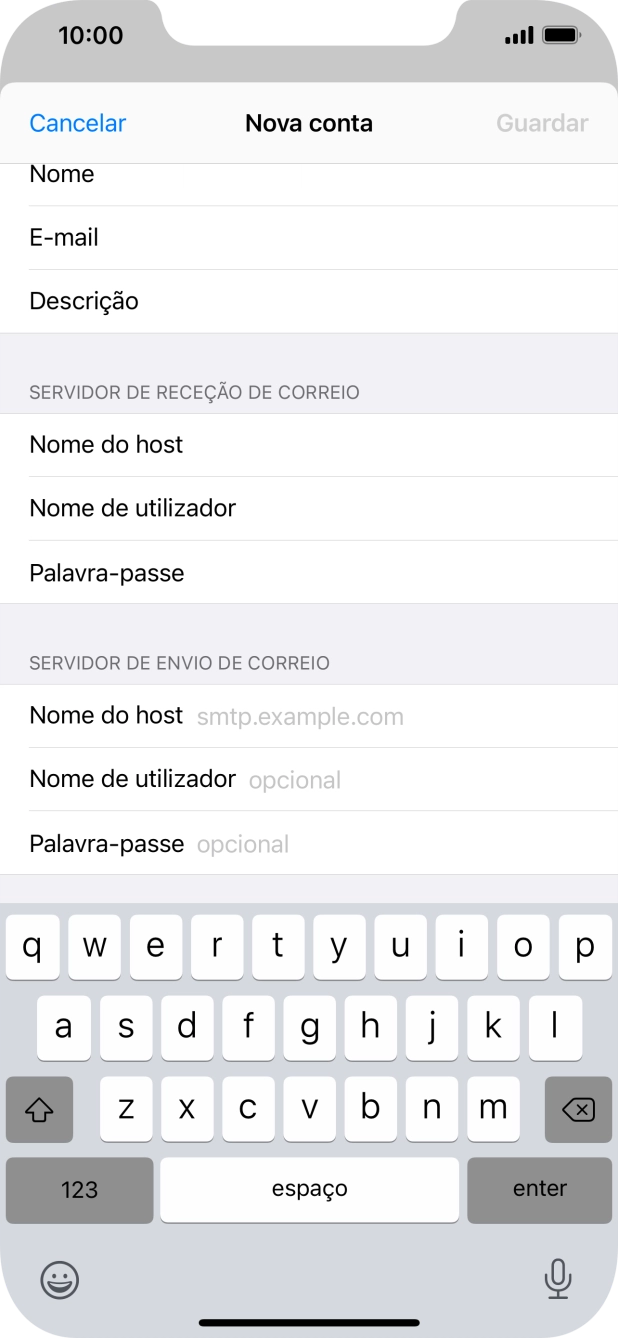 Prima Nome do host e introduza o nome do servidor de envio do fornecedor de e-mail.