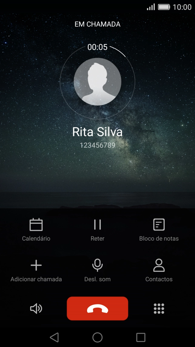 Prima o ícone para terminar a chamada.