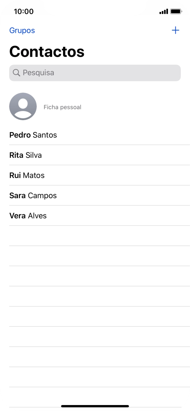 Prima o ícone de novo contacto.