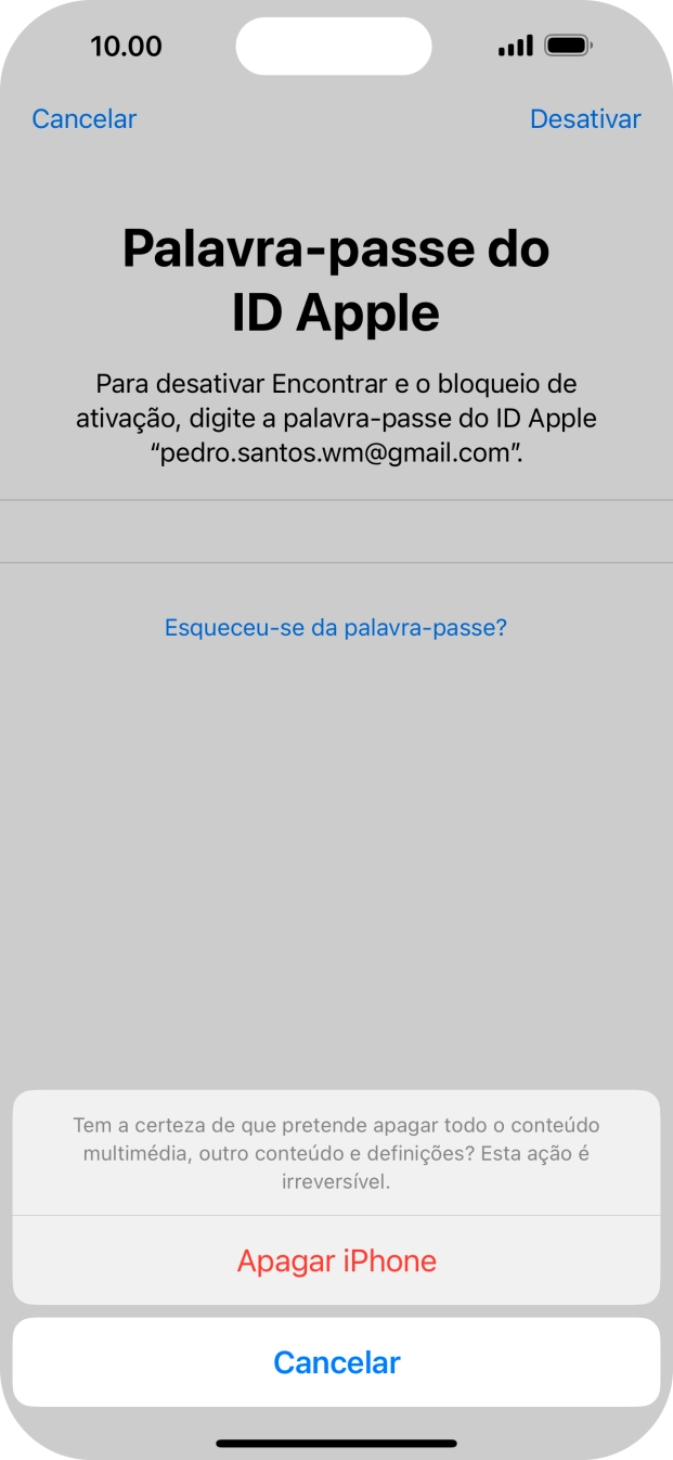 Introduza a password do ID Apple e prima Apagar iPhone. Aguarde um momento enquanto o telefone restabelece as definições originais. Siga as indicações no ecrã para configurar o telefone de modo que este fique pronto a ser utilizado.