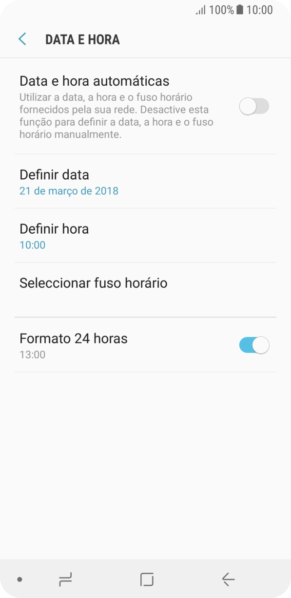 Prima o indicador junto a 