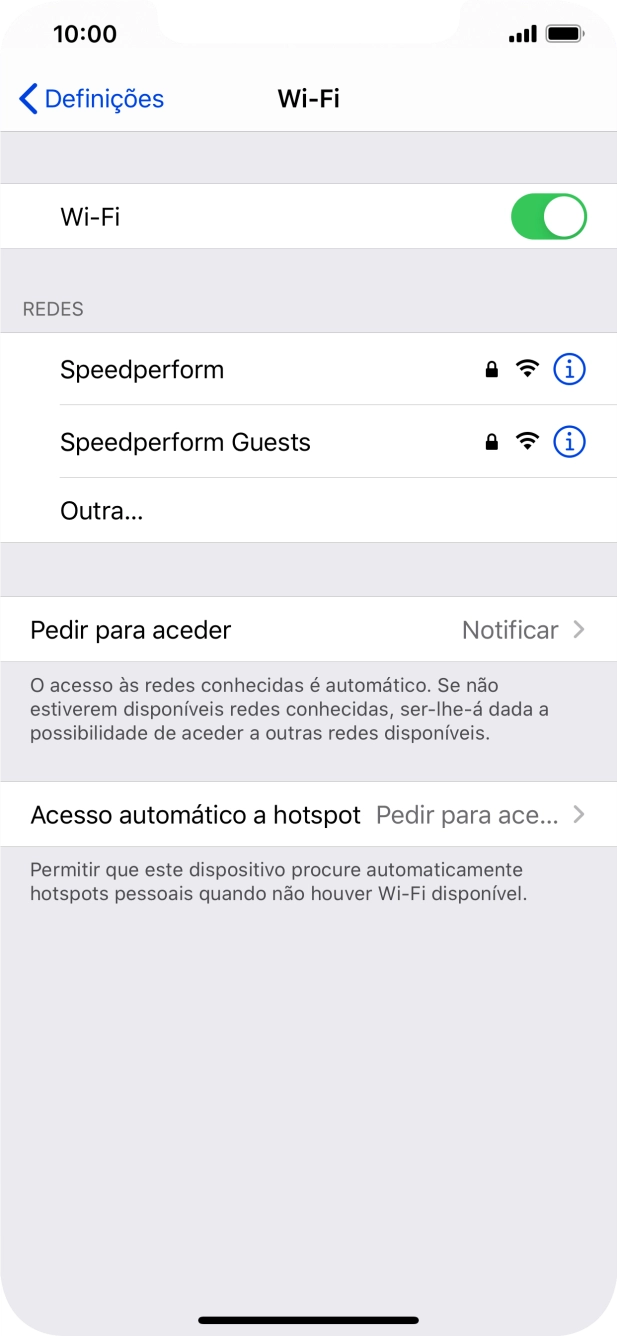Prima a rede Wi-Fi pretendida e introduza a password da rede Wi-Fi.