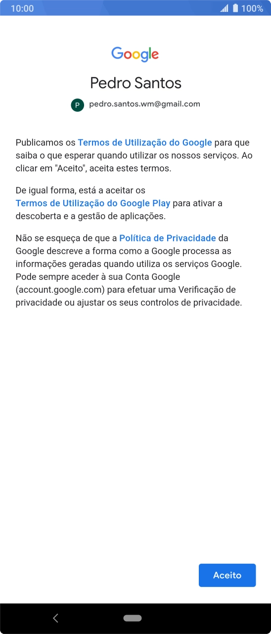 Prima Aceito e siga as indicações no ecrã para escolher as definições da conta Google.