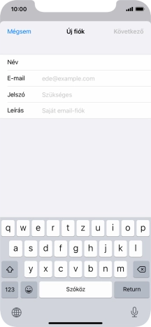 Kattints az E-mail mezőre, és írd be az e-mail címedet.
