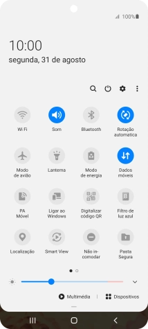 Prima o ícone de definições.