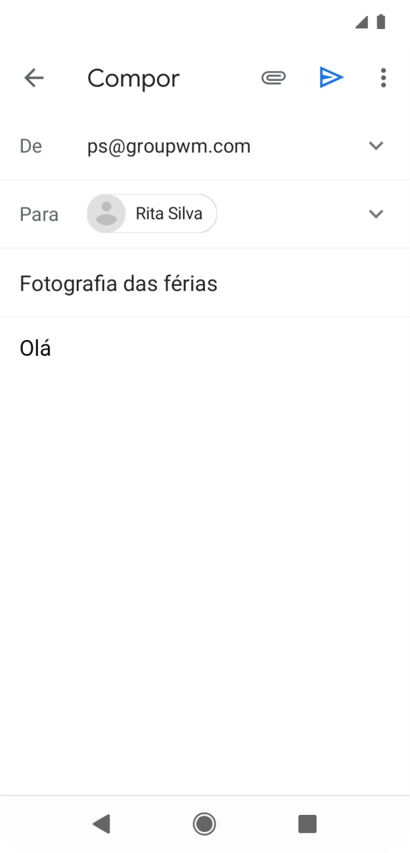 Prima o ícone de anexo.