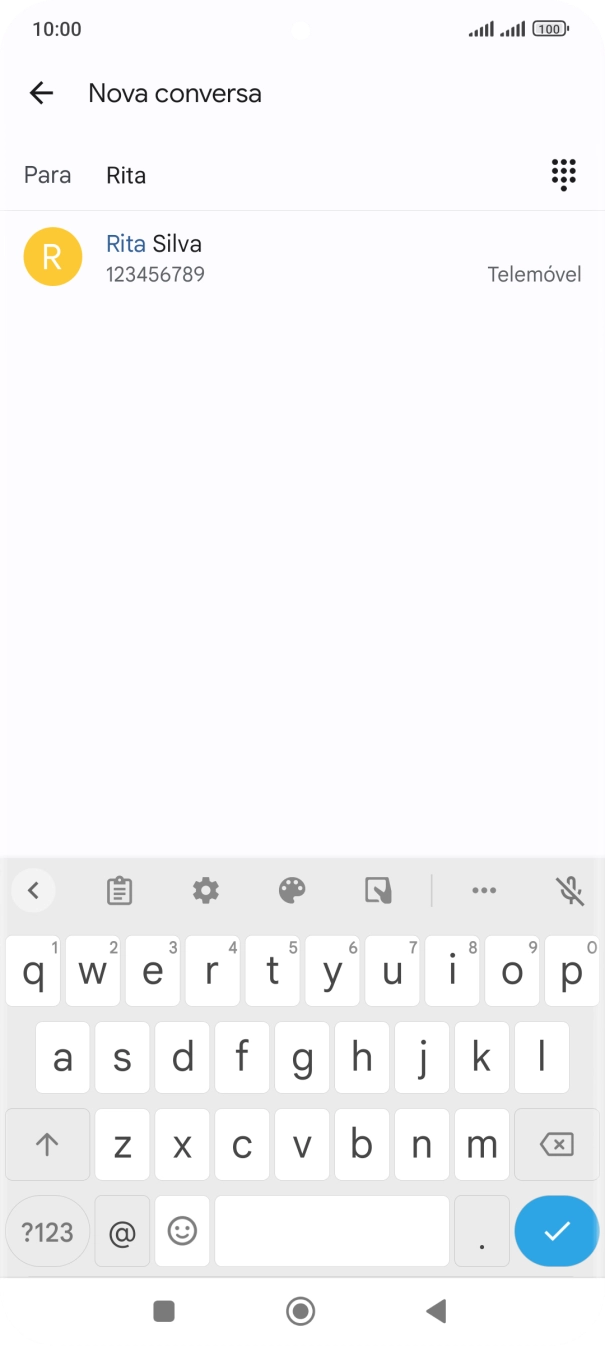 Prima o contacto pretendido.