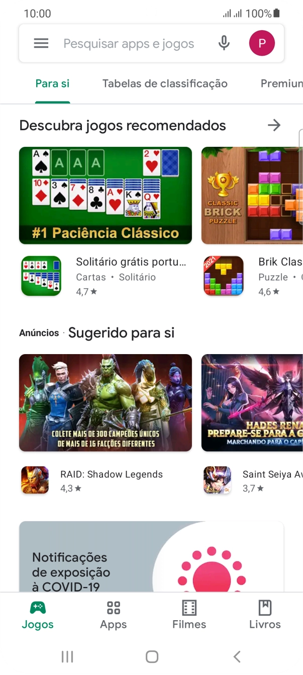 Deslize o dedo sobre o ecrã da esquerda para a direita.