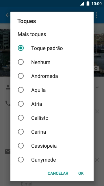 Prima o tom de toque pretendido para o ouvir.