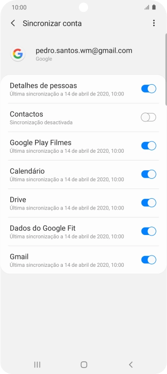 Prima o indicador junto a 