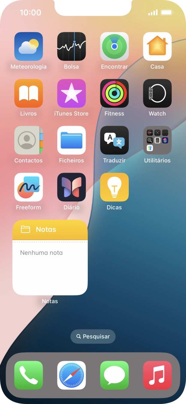 Se utilizar uma pilha de widgets: Deslize o dedo para cima ou para baixo na pilha para escolher o widget pretendido.
