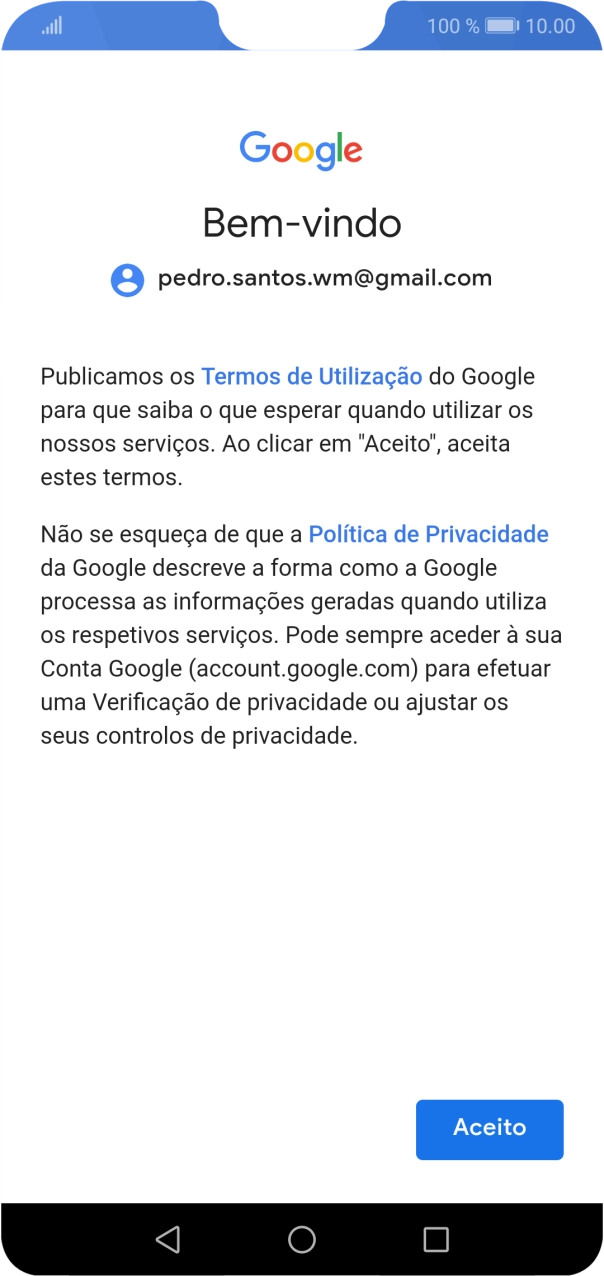 Prima Aceito e siga as indicações no ecrã para escolher as definições da conta Google.