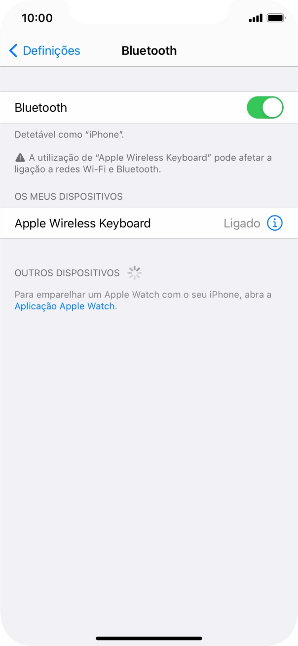 Para voltar ao ecrã inicial, deslize o dedo de baixo para cima a partir da base do ecrã.