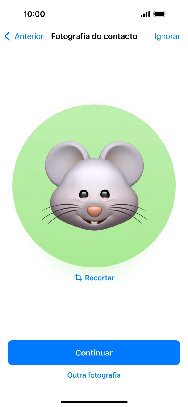 Siga as indicações no ecrã para ajustar a fotografia escolhida e prima Continuar.