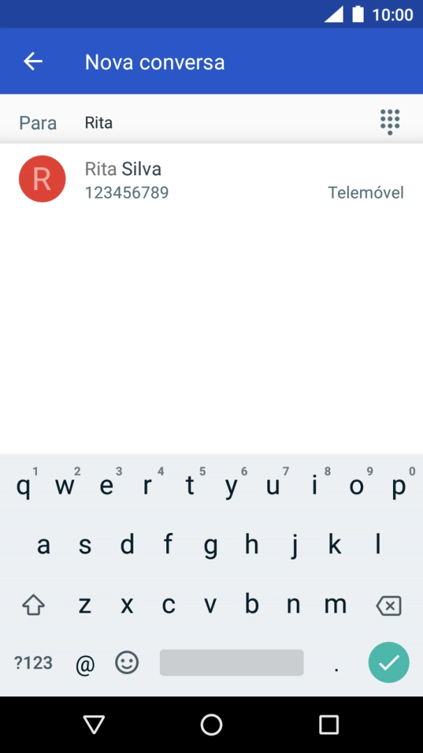 Prima o contacto pretendido.