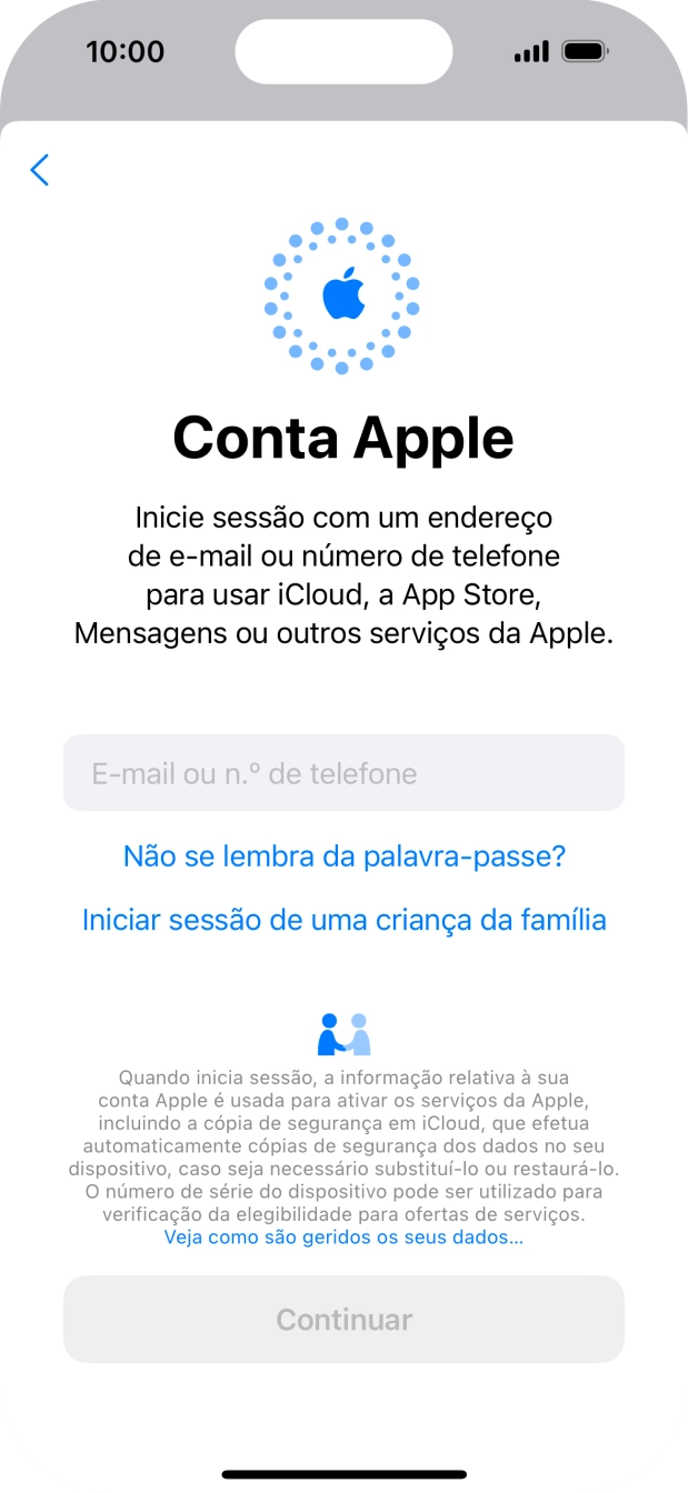 Prima E-mail ou n.º de telefone e introduza o nome de utilizador do seu ID Apple.