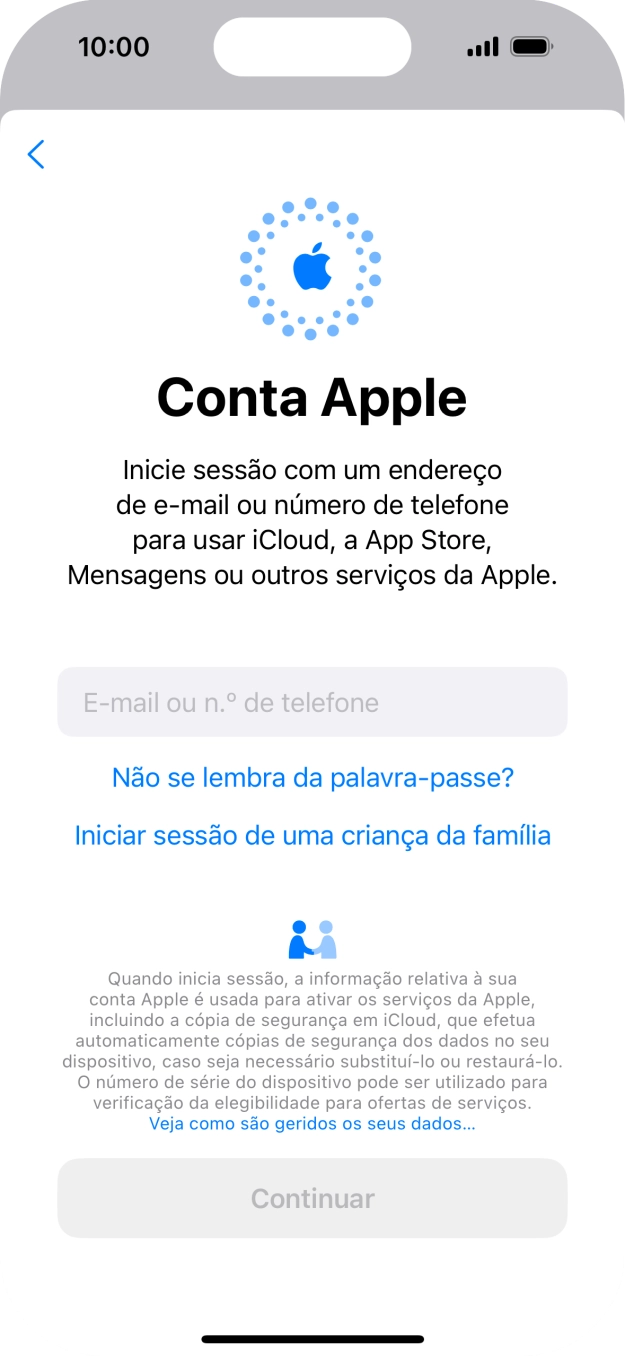 Prima E-mail ou n.º de telefone e introduza o nome de utilizador do seu ID Apple.