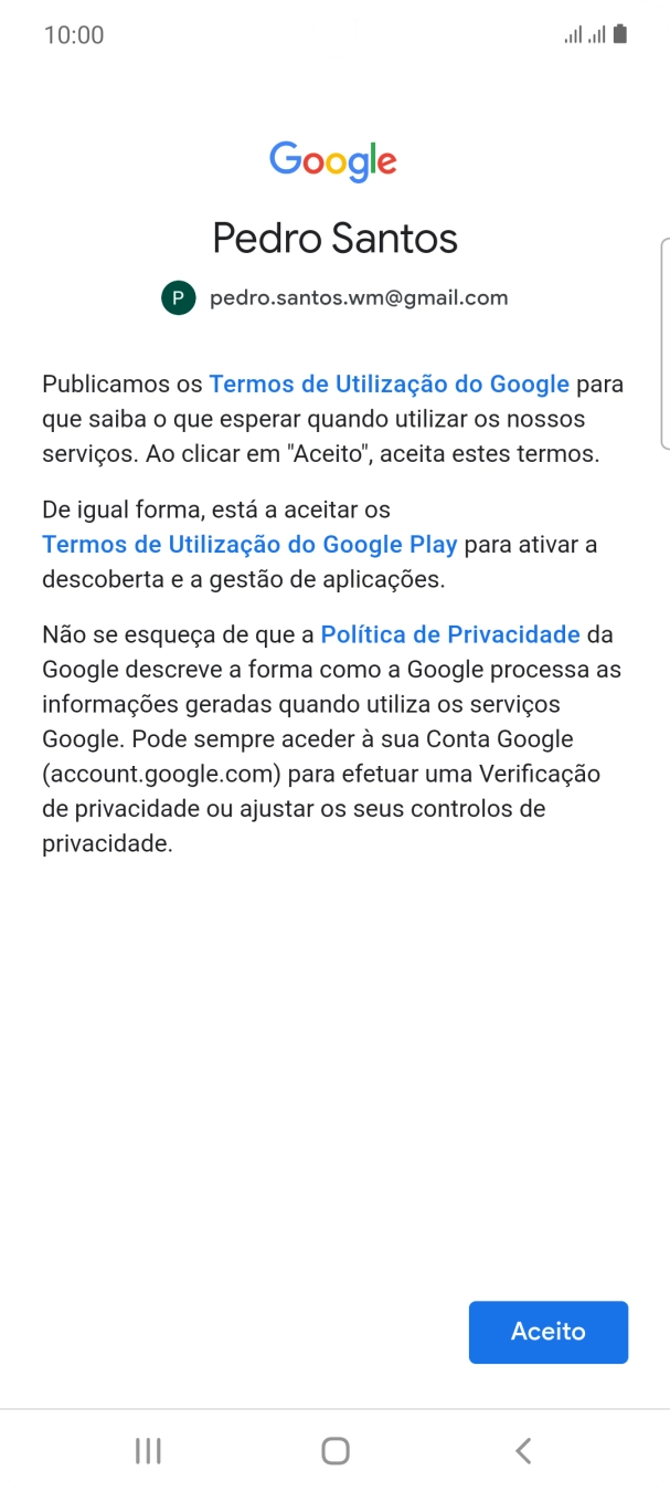 Prima Aceito e siga as indicações no ecrã para escolher as definições da conta Google.
