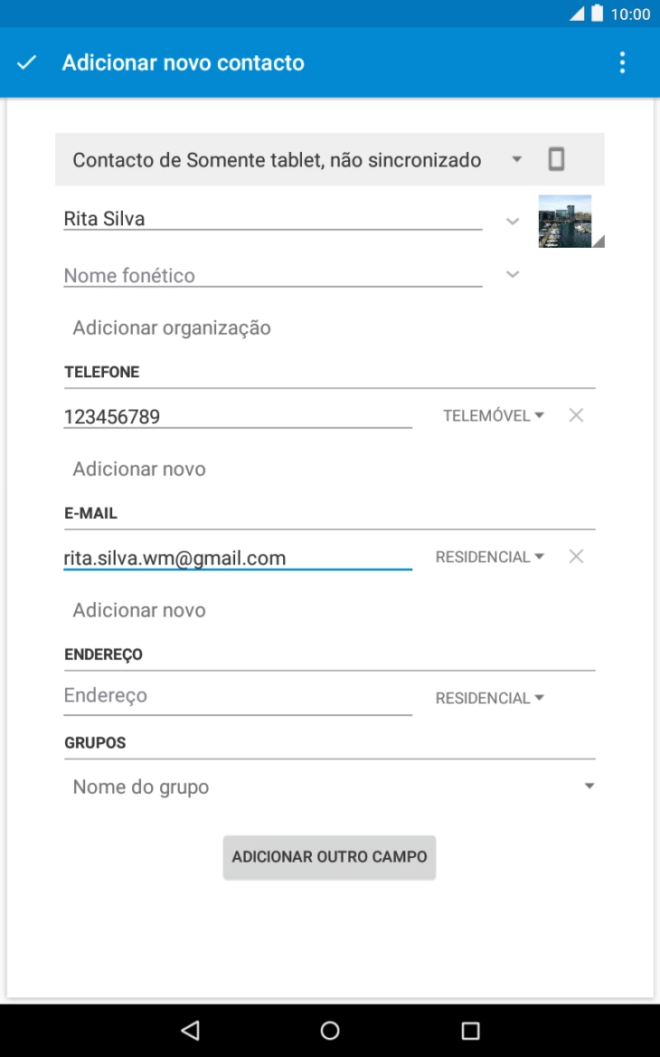 Prima a lista suspensa junto do endereço de e-mail.