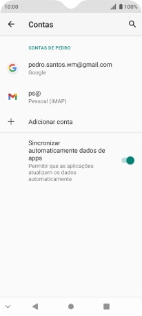 Prima Sincronizar automaticamente dados de apps para ativar ou desativar a função.