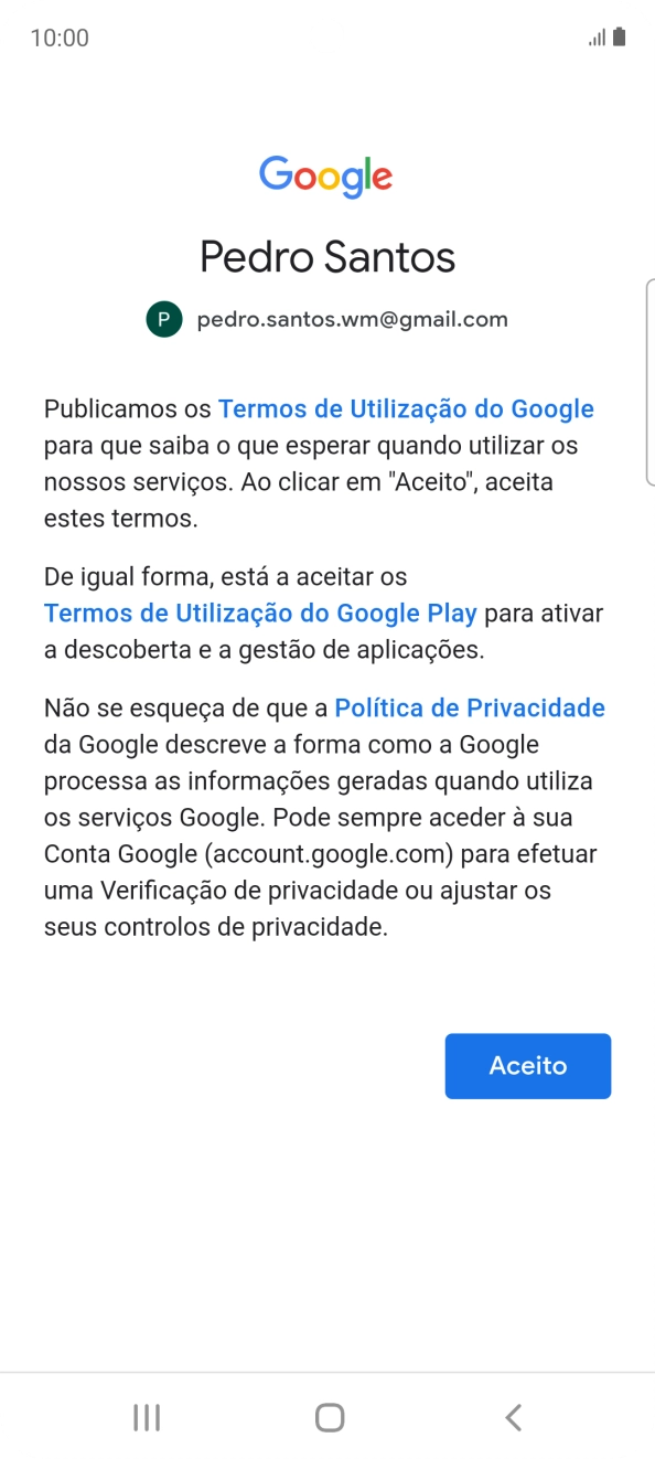 Prima Aceito e siga as indicações no ecrã para escolher as definições da conta Google.