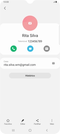 Prima o ícone de chamada.