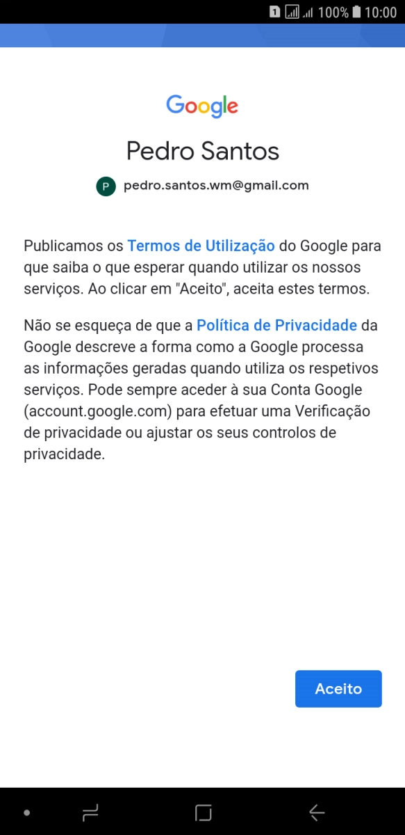 Prima Aceito e siga as indicações no ecrã para escolher as definições da conta Google.
