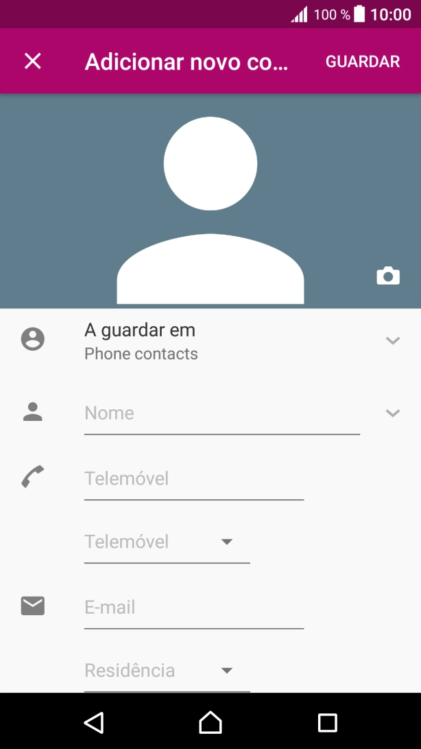 Prima a lista suspensa da lista de contactos.