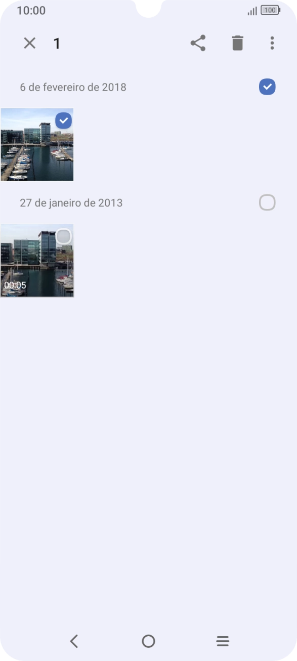 Prima o ícone de menu.