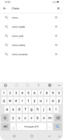 Introduza o nome ou categoria da app pretendida e prima o ícone para pesquisar.