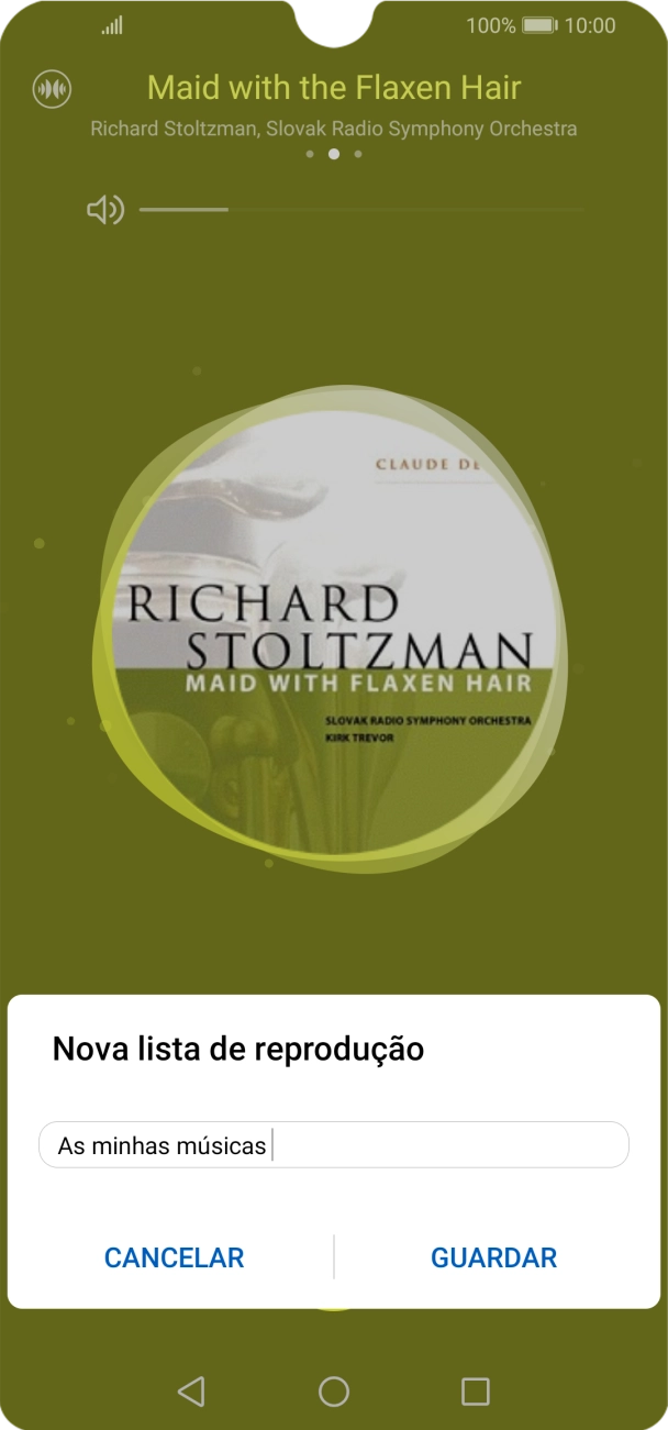 Introduza o nome pretendido para a lista de reprodução e prima GUARDAR.