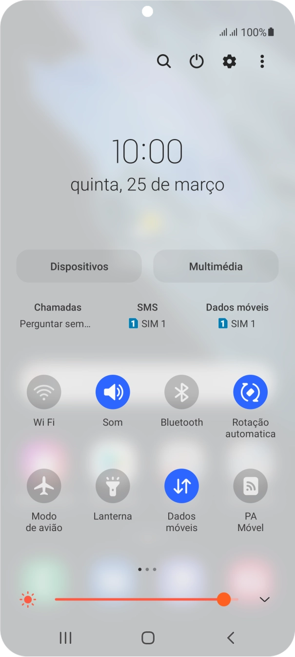 Prima o ícone de definições.