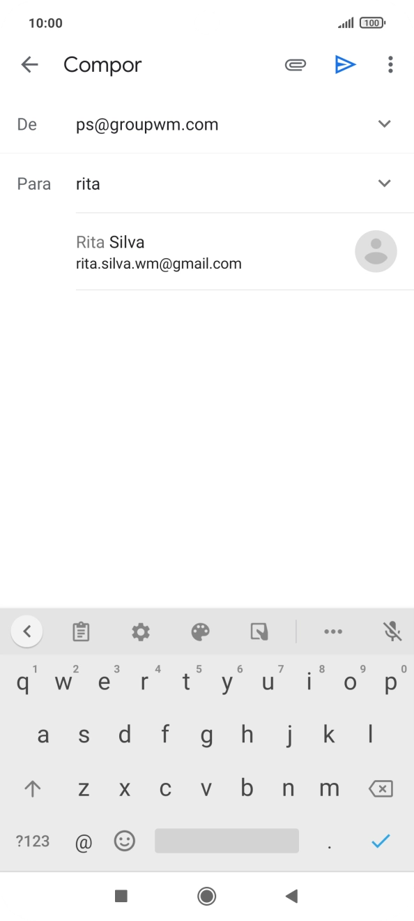 Prima o contacto pretendido.