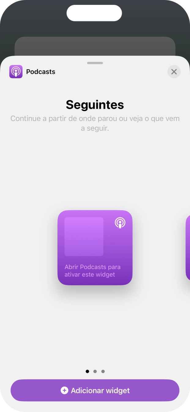 Para escolher a dimensão pretendida para o widget, deslize o dedo para a direita ou para a esquerda sobre o ecrã.